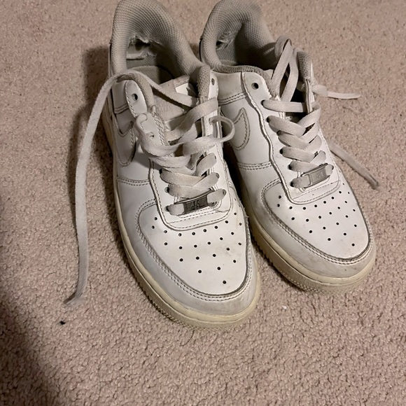 air forces - Picture 1 of 2